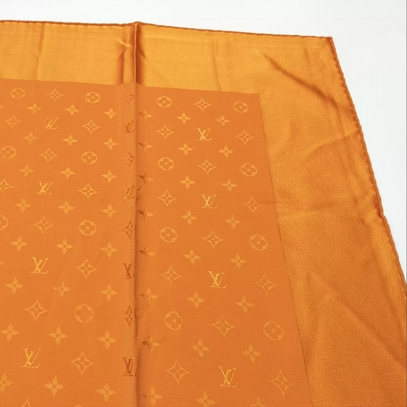 LV ORANGE SILK SCARF MONOGRAM - Picture 4 of 7